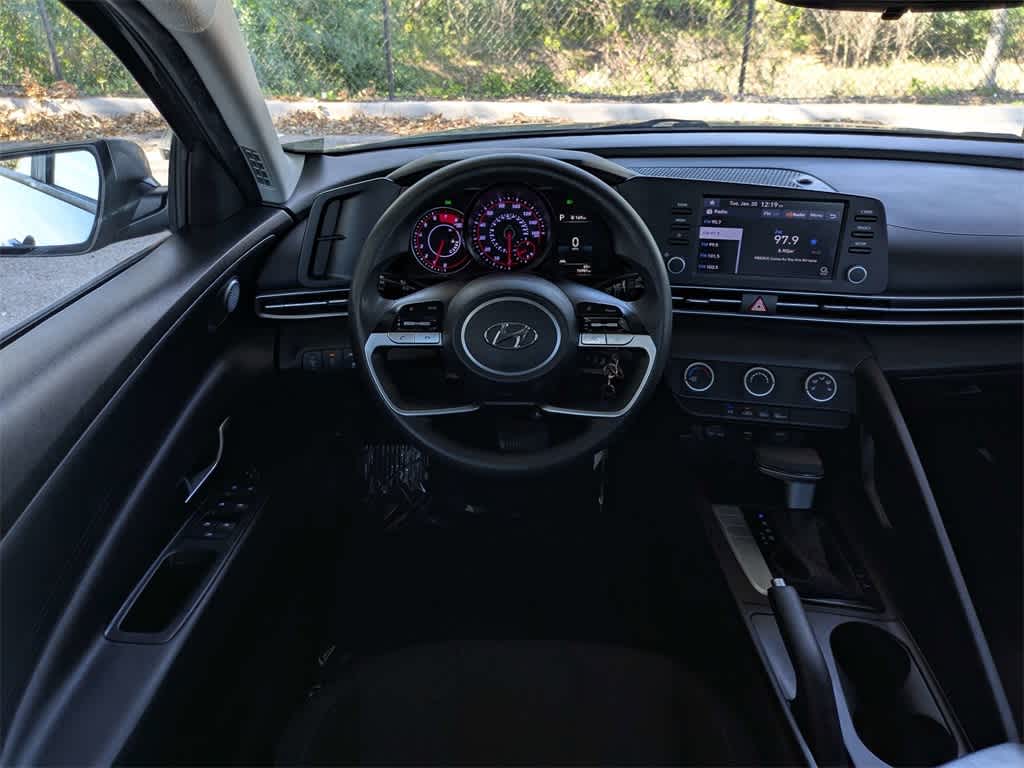 Thumbnail: 2021 Hyundai Elantra - 15