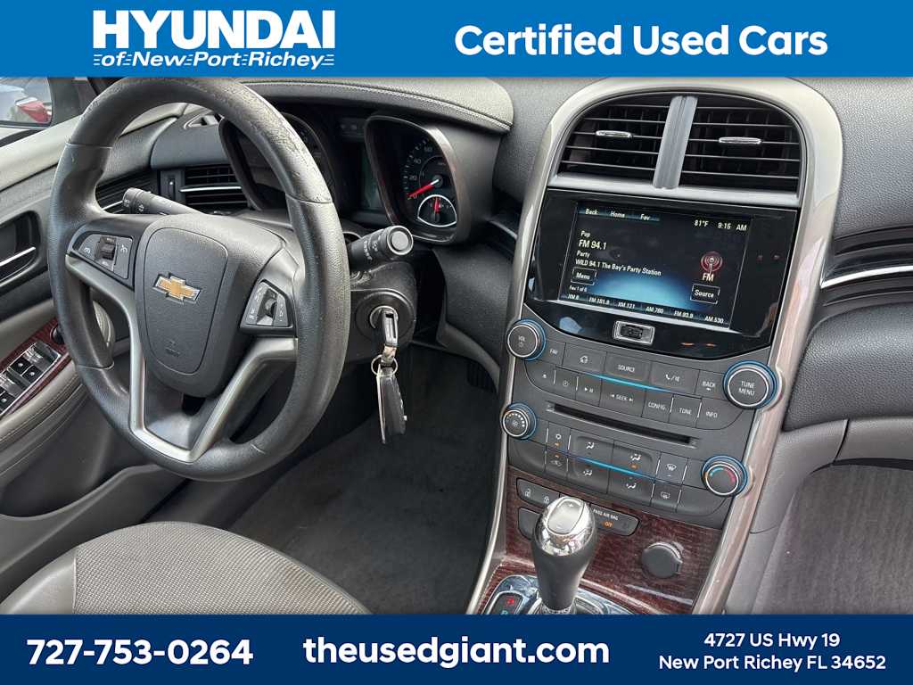 Thumbnail: 2013 Chevrolet Malibu - 6