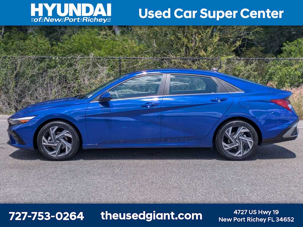 Thumbnail: 2025 Hyundai Elantra - 2