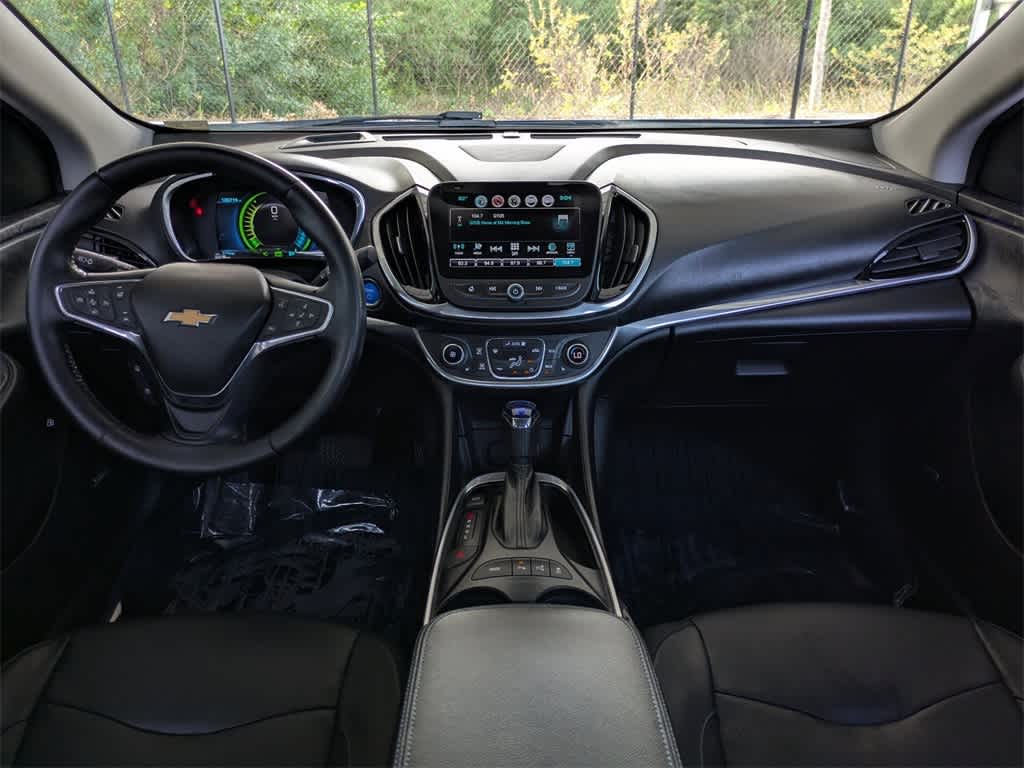 Thumbnail: 2017 Chevrolet Volt - 16