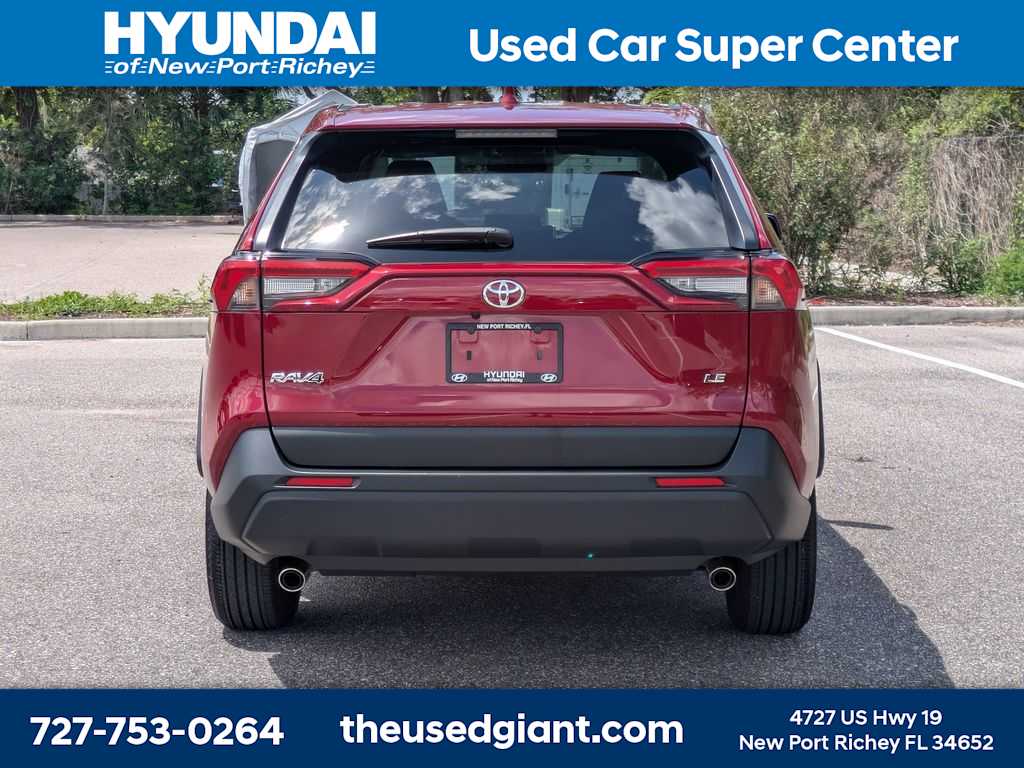 Thumbnail: 2025 Toyota RAV4 - 4