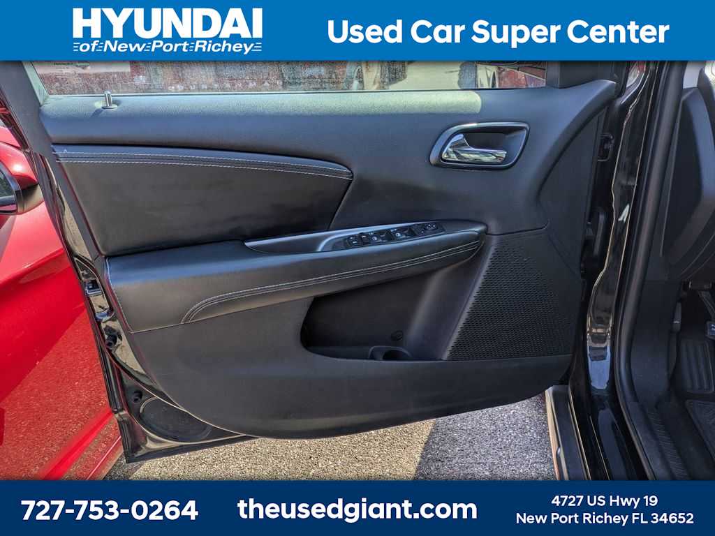 Thumbnail: 2015 Dodge Journey - 10