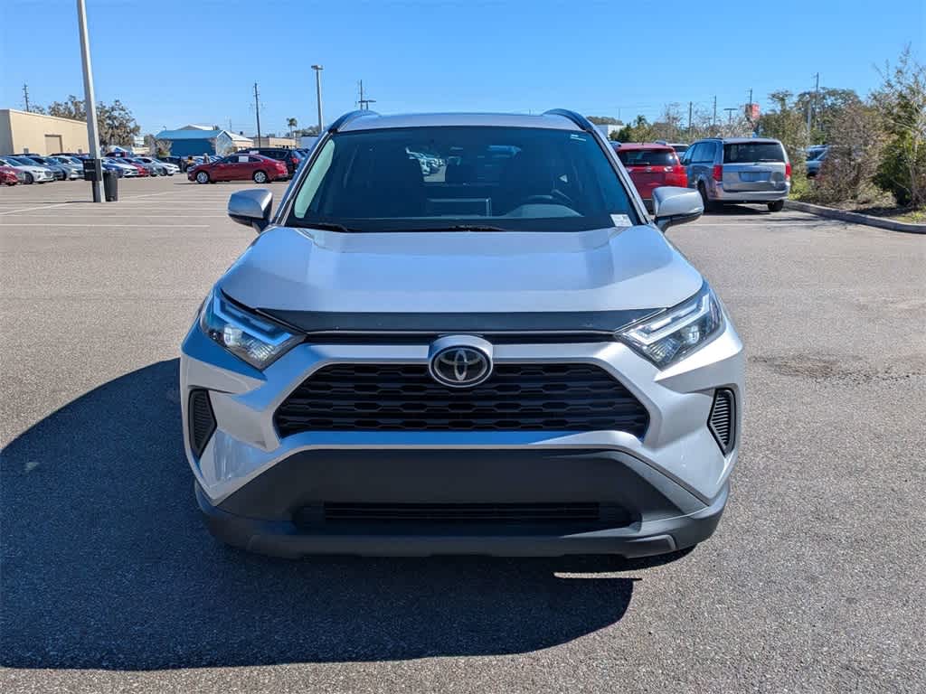 Thumbnail: 2022 Toyota RAV4 - 8