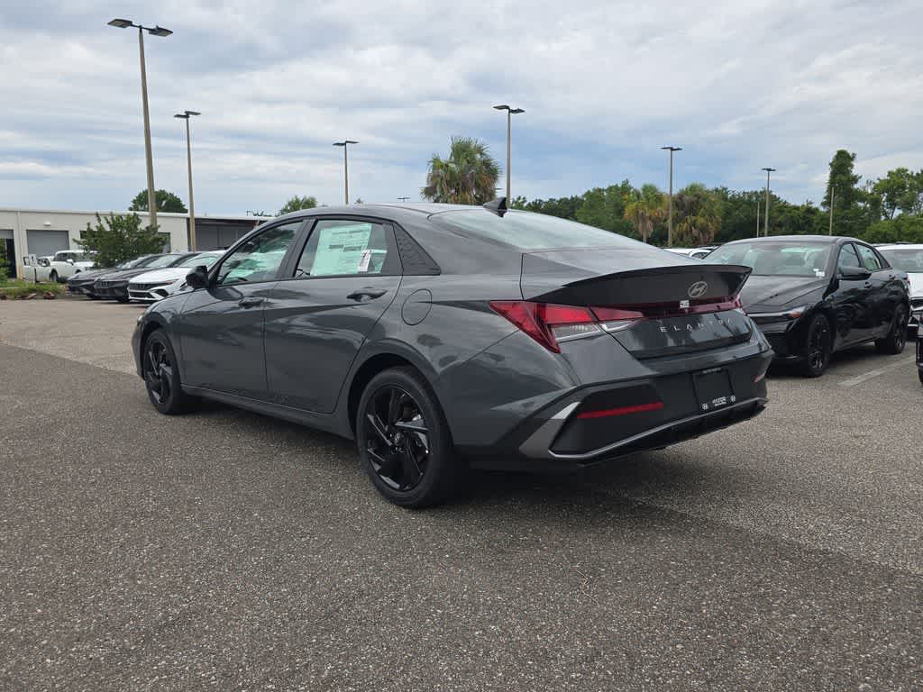 Thumbnail: 2026 Hyundai Elantra - 4