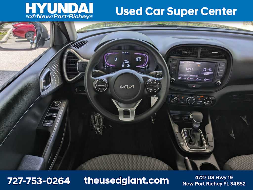 Thumbnail: 2023 Kia Soul - 16