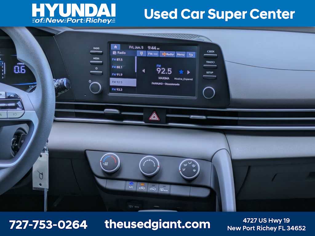 Thumbnail: 2025 Hyundai Elantra - 18