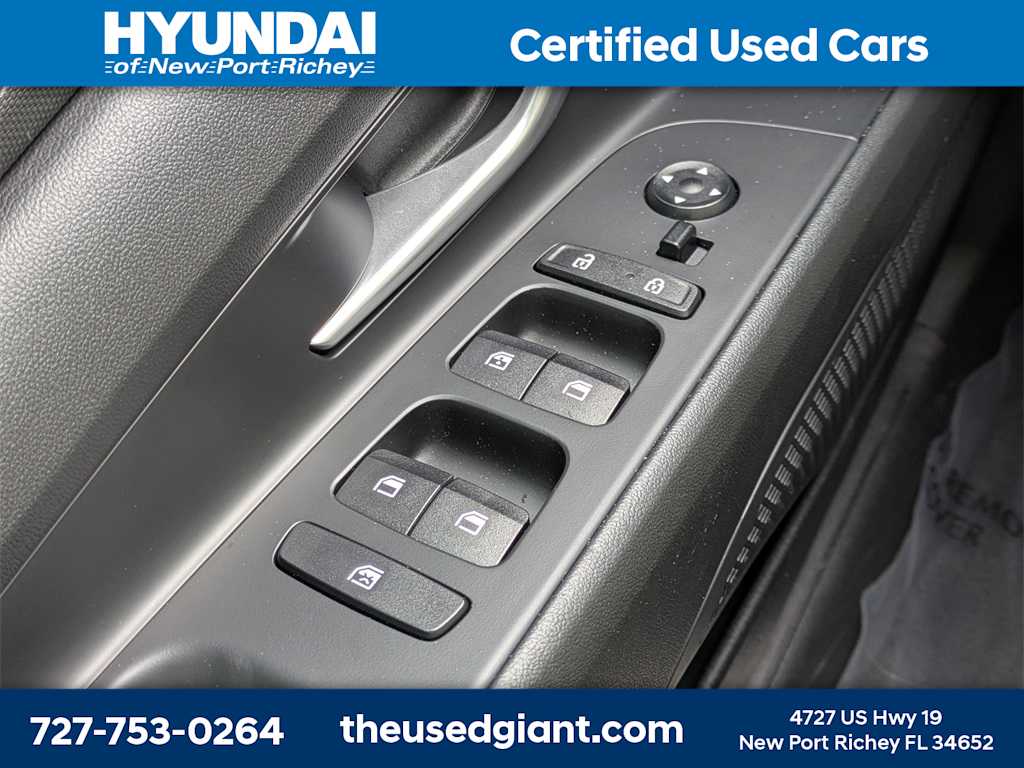 Thumbnail: 2022 Hyundai Elantra - 30