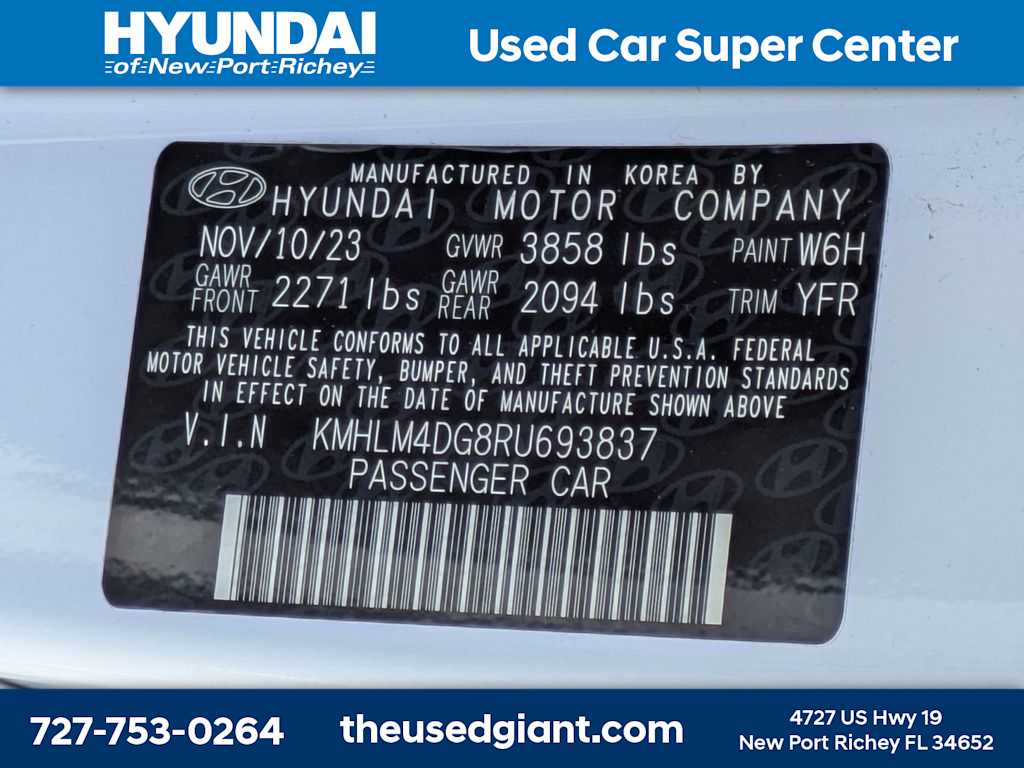 Thumbnail: 2024 Hyundai Elantra - 31