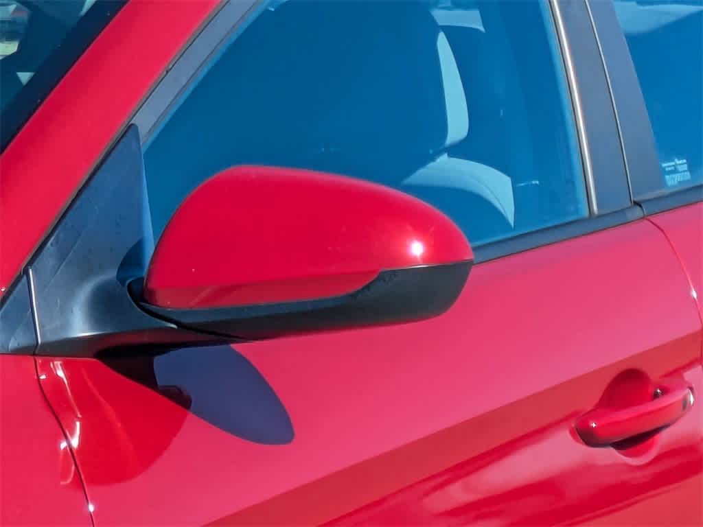 Thumbnail: 2020 Hyundai Elantra - 11