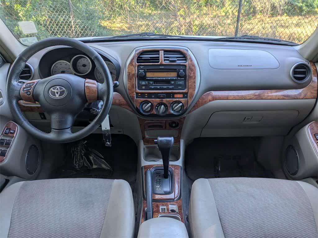 Thumbnail: 2004 Toyota RAV4 - 17