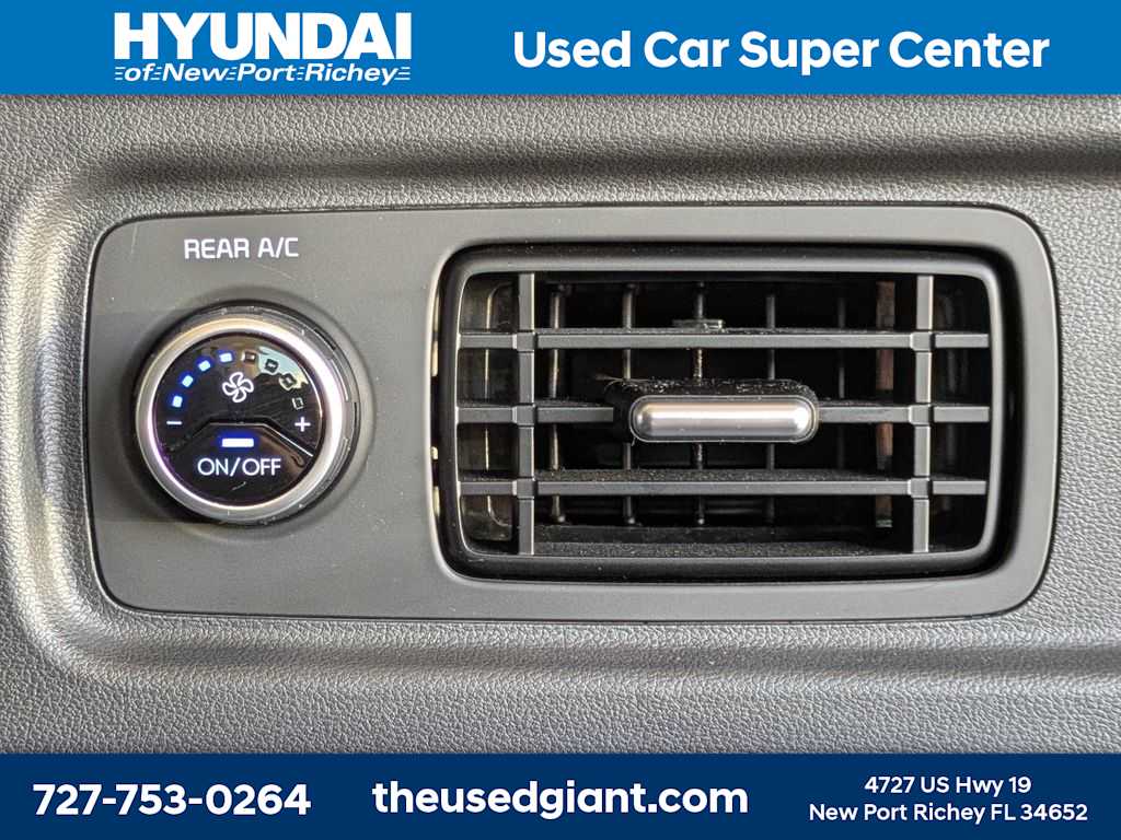 Thumbnail: 2025 Hyundai Santa Fe - 17