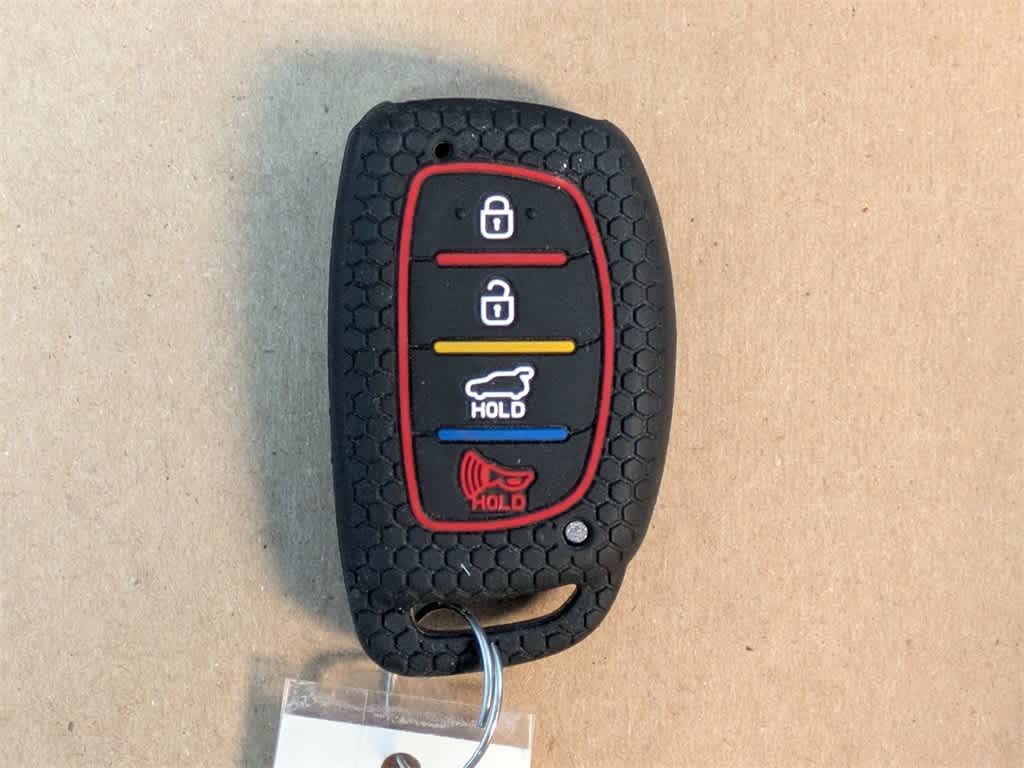 Thumbnail: 2020 Hyundai Elantra - 32