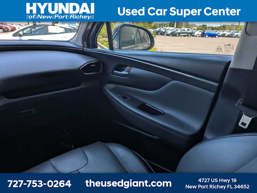 Thumbnail: 2023 Hyundai Santa Fe - 22