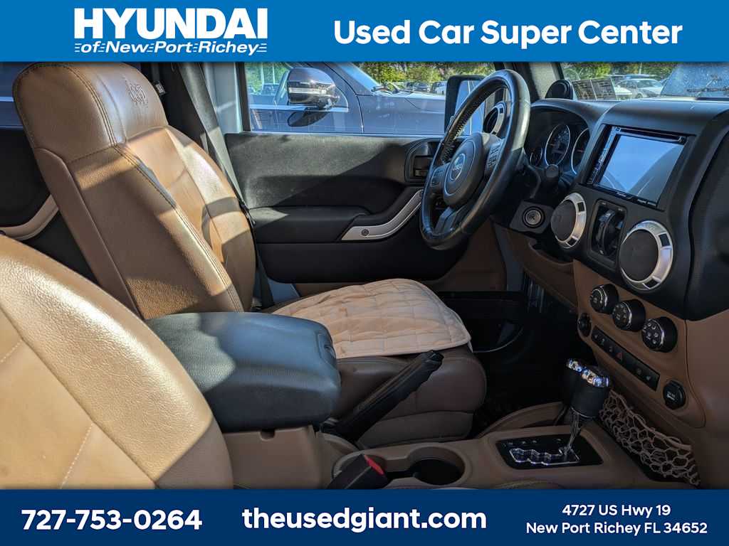 Thumbnail: 2012 Jeep Wrangler - 7