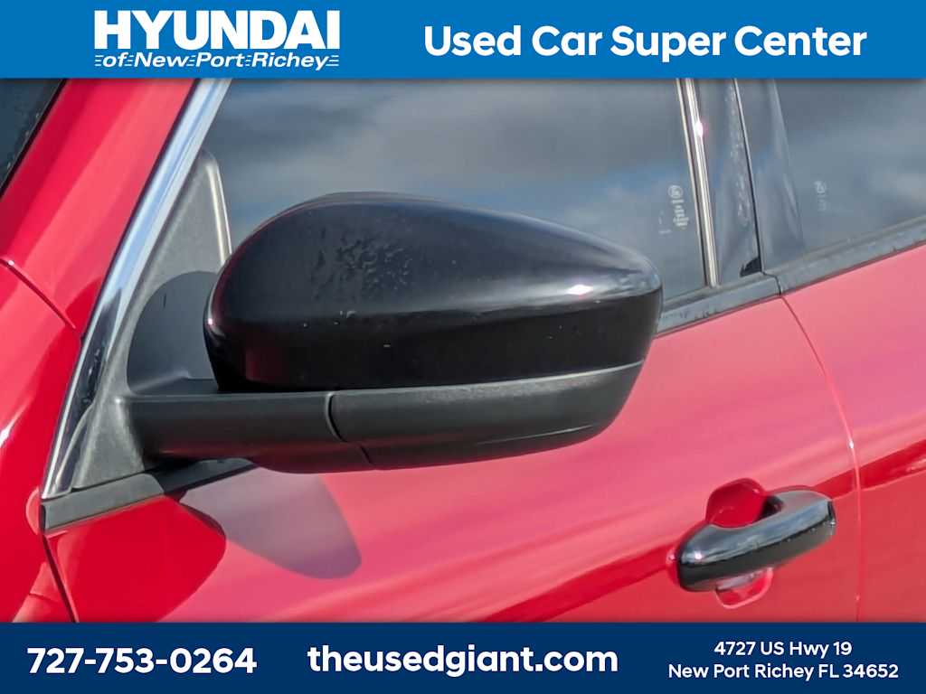 Thumbnail: 2021 Ford Escape - 11