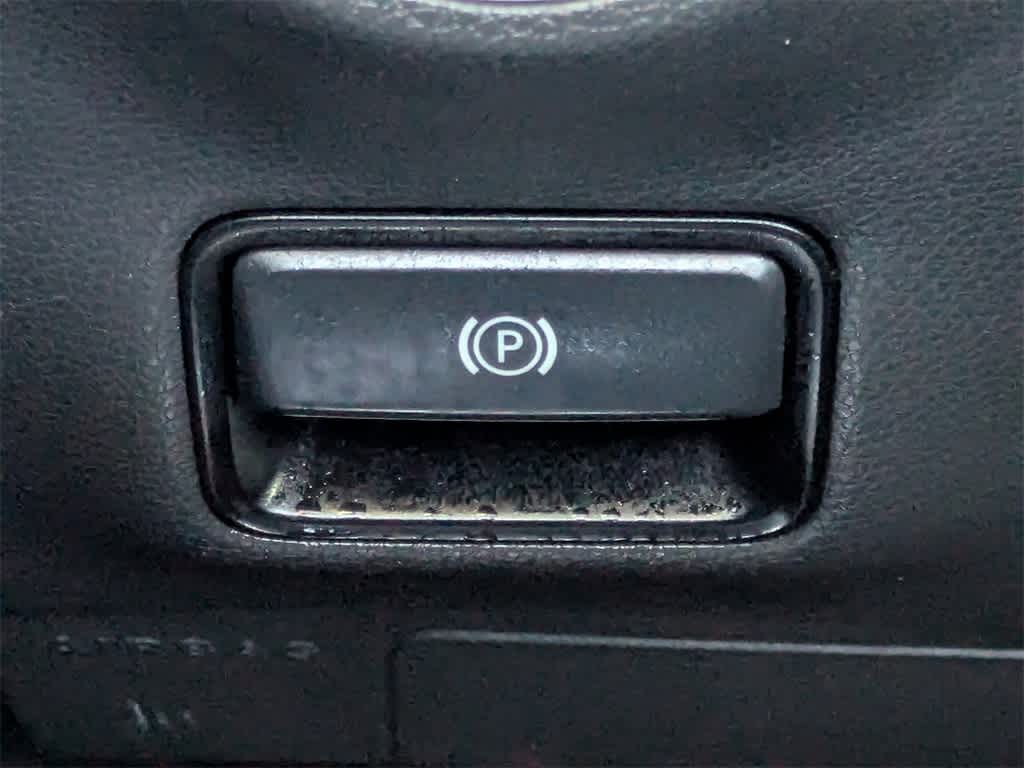 Thumbnail: 2018 Mercedes-Benz CLA - 26