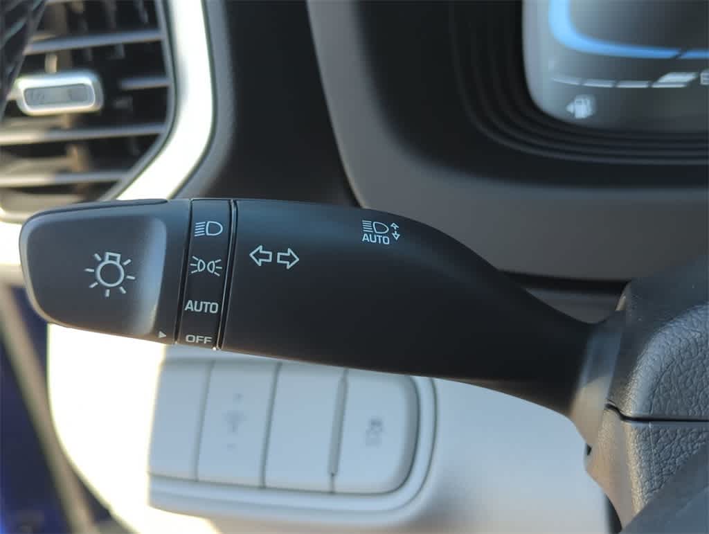 Thumbnail: 2025 Hyundai Venue - 27