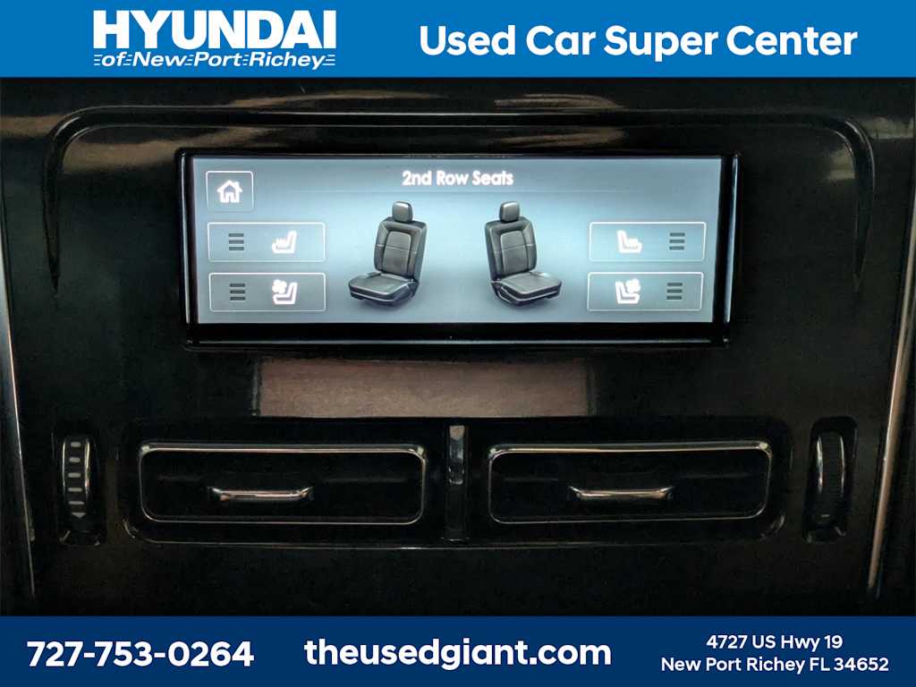 Thumbnail: 2021 Lincoln Aviator - 21