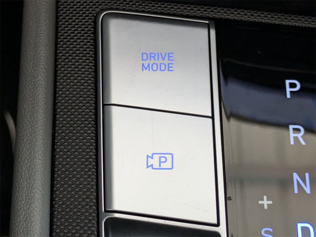 Thumbnail: 2023 Hyundai Elantra - 23