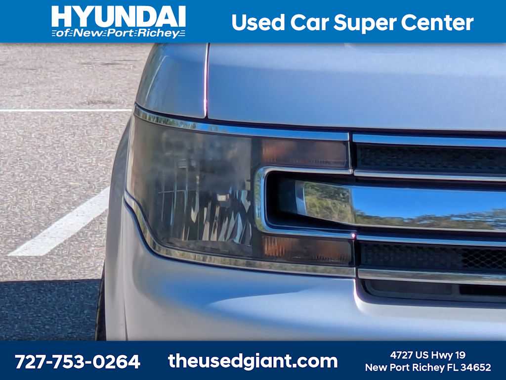 Thumbnail: 2013 Ford Flex - 9