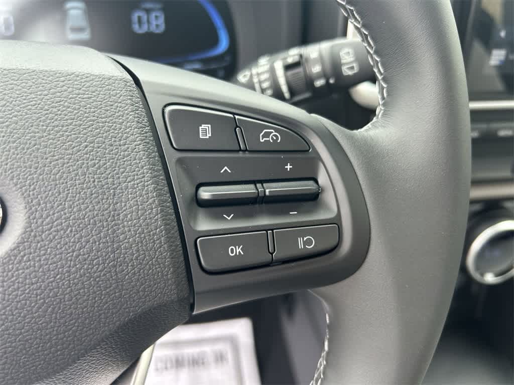 2025 Hyundai Venue SEL 23
