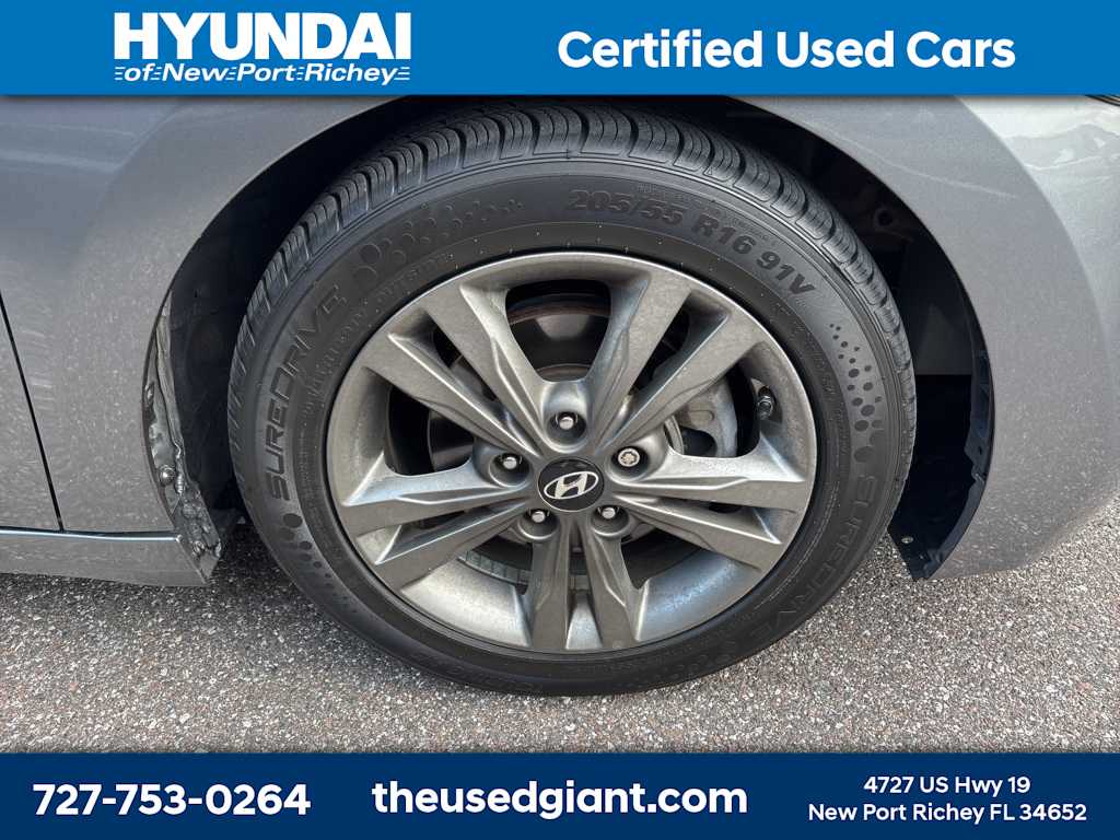 Thumbnail: 2018 Hyundai Elantra - 6