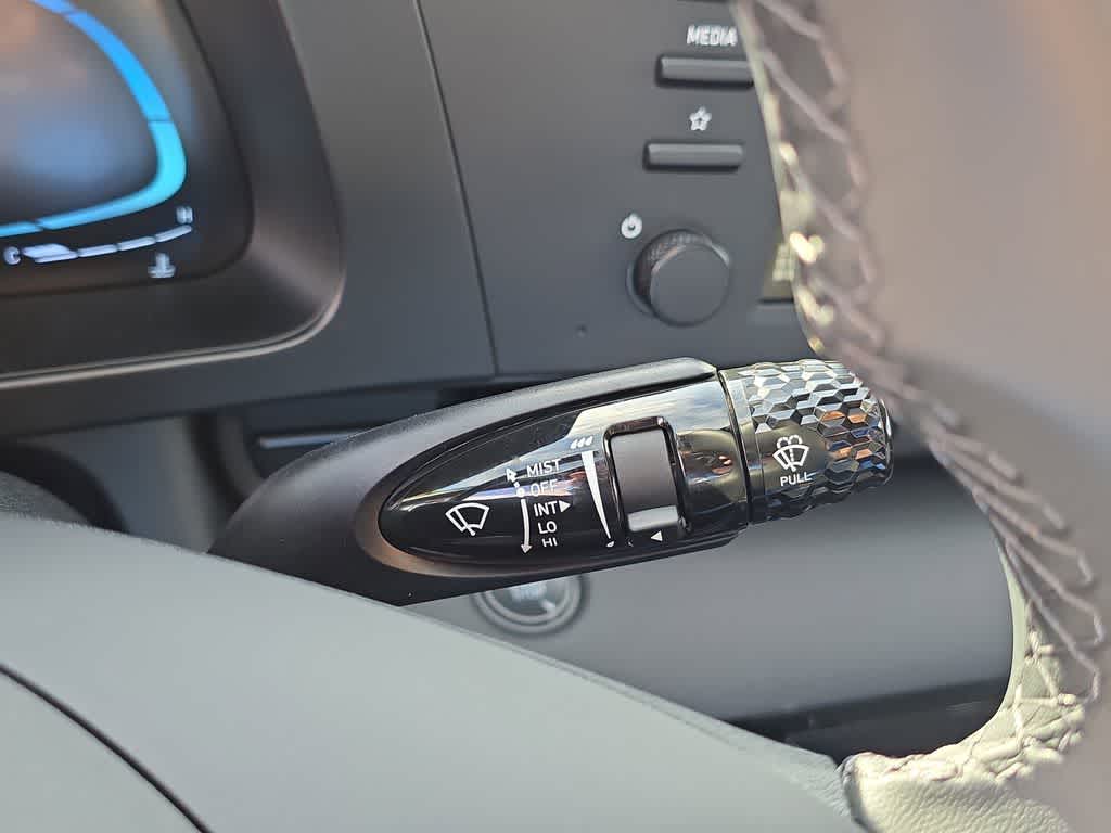 Thumbnail: 2026 Hyundai Elantra - 26