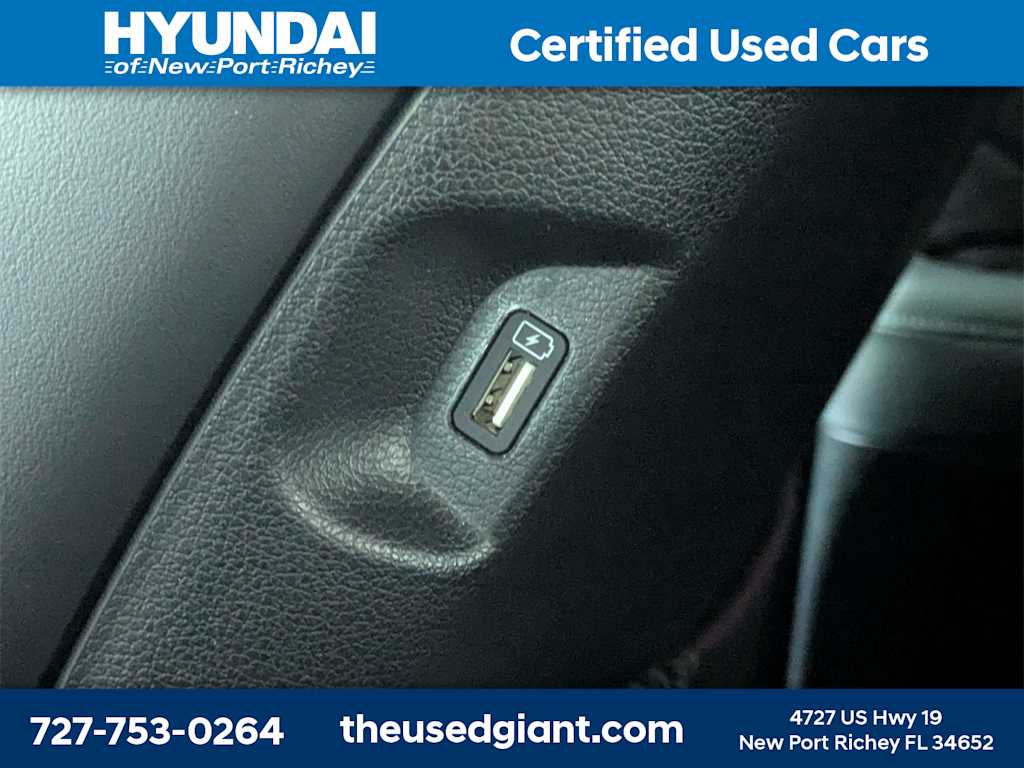 Thumbnail: 2022 Hyundai Palisade - 20