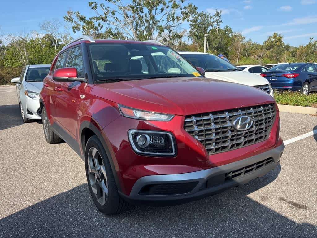 Thumbnail: 2024 Hyundai Venue - 4