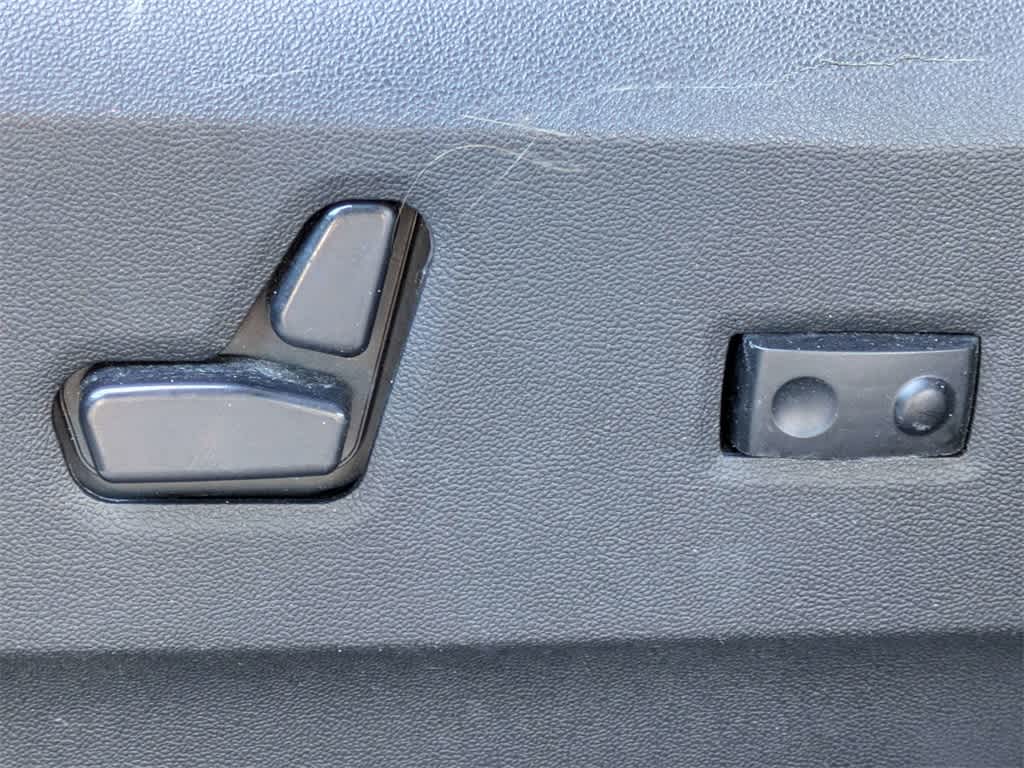 Thumbnail: 2015 Dodge Grand Caravan - 25