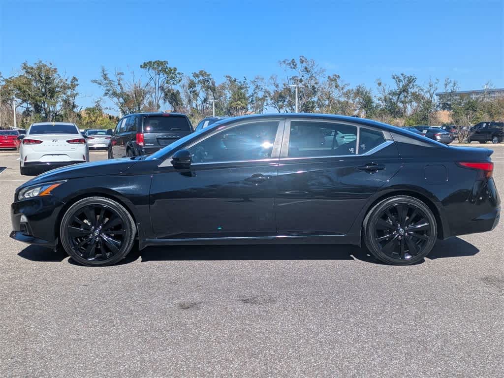 Thumbnail: 2022 Nissan Altima - 2