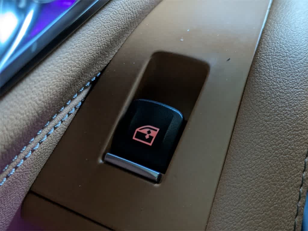 Thumbnail: 2023 BMW X5 - 20