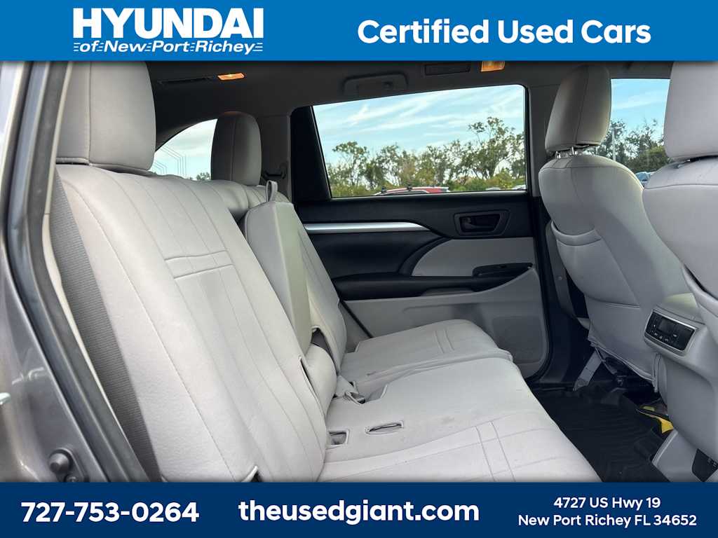Thumbnail: 2018 Toyota Highlander - 8