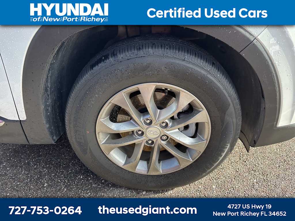 Thumbnail: 2019 Hyundai Santa Fe - 5