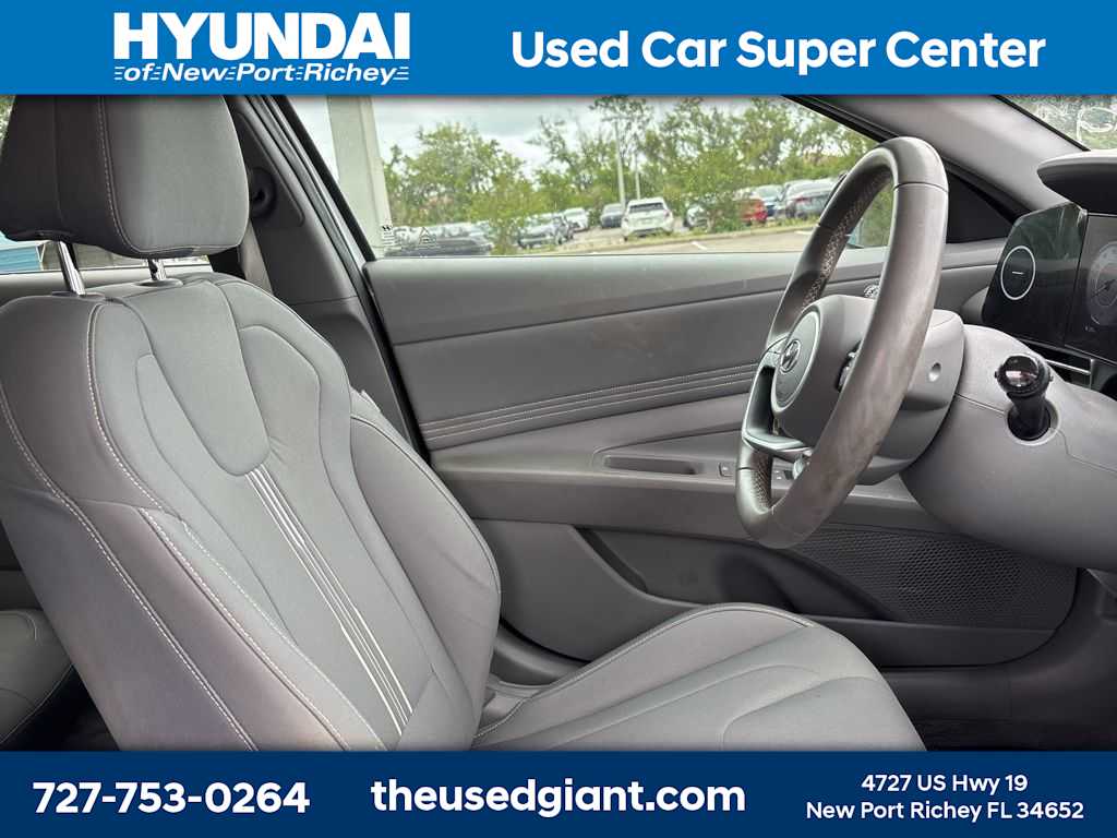 Thumbnail: 2023 Hyundai Elantra - 7