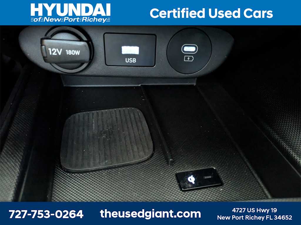 Thumbnail: 2024 Hyundai Elantra - 24