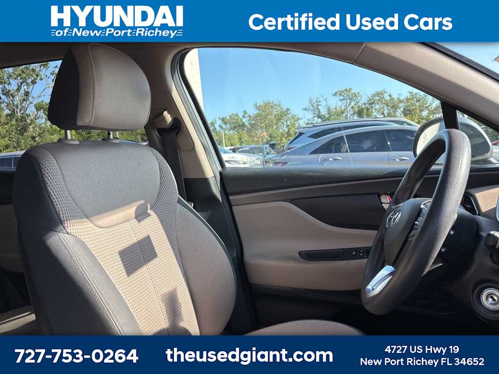 Thumbnail: 2019 Hyundai Santa Fe - 7