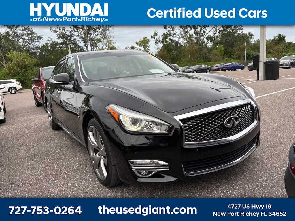 Thumbnail: 2015 INFINITI Q70 - 4