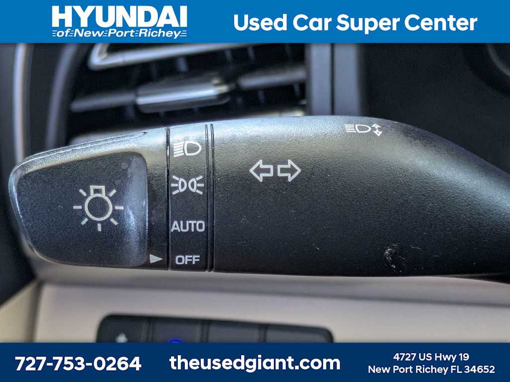 Thumbnail: 2020 Hyundai Elantra - 31