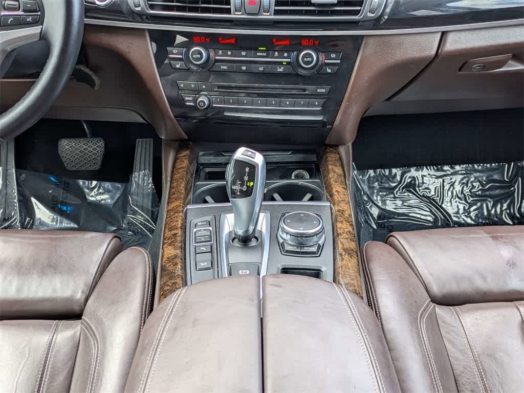 Thumbnail: 2015 BMW X5 - 19