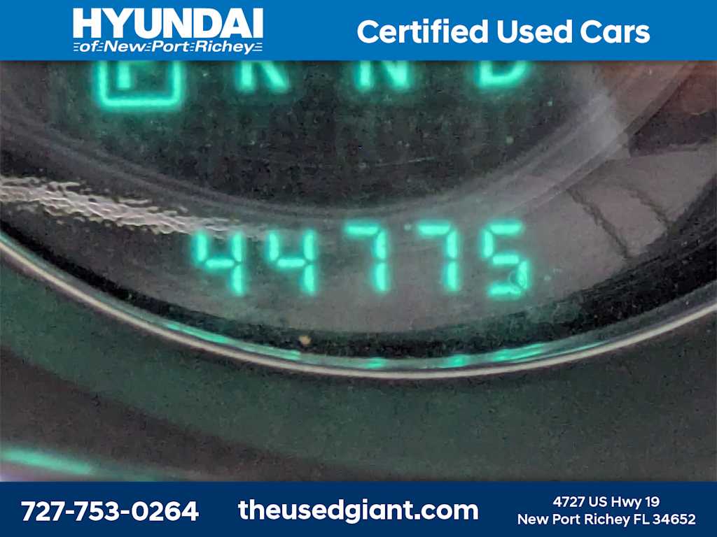 Thumbnail: 2011 Chrysler 200 - 31