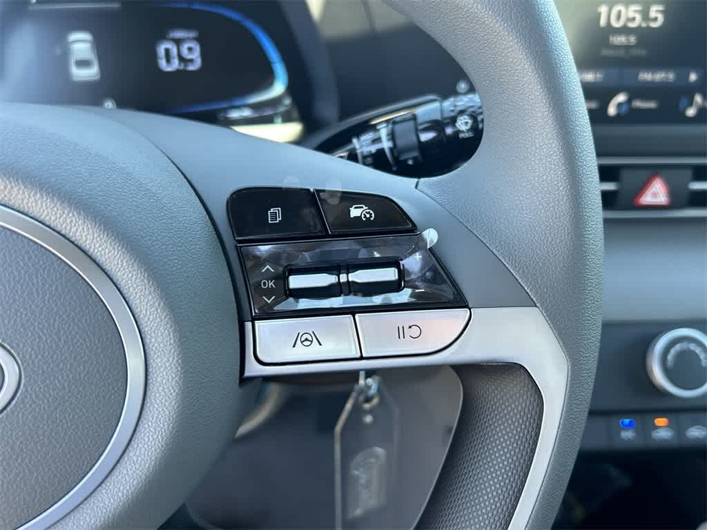 Thumbnail: 2025 Hyundai Elantra - 24