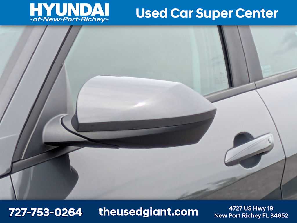 Thumbnail: 2023 Hyundai Elantra - 11