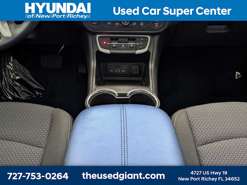 Thumbnail: 2022 GMC Terrain - 22