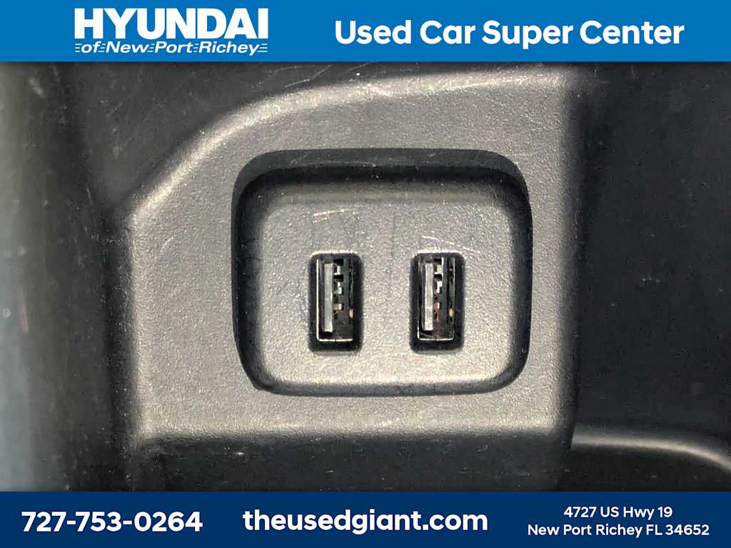 Thumbnail: 2022 GMC Terrain - 33