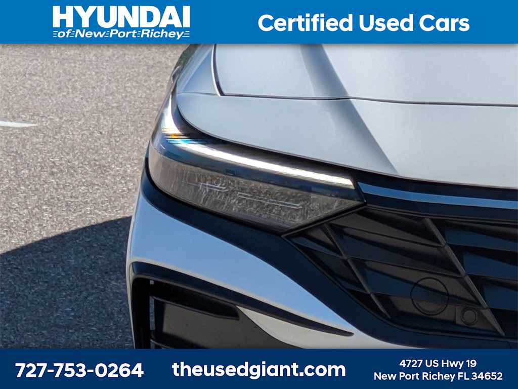 Thumbnail: 2024 Hyundai Elantra - 9