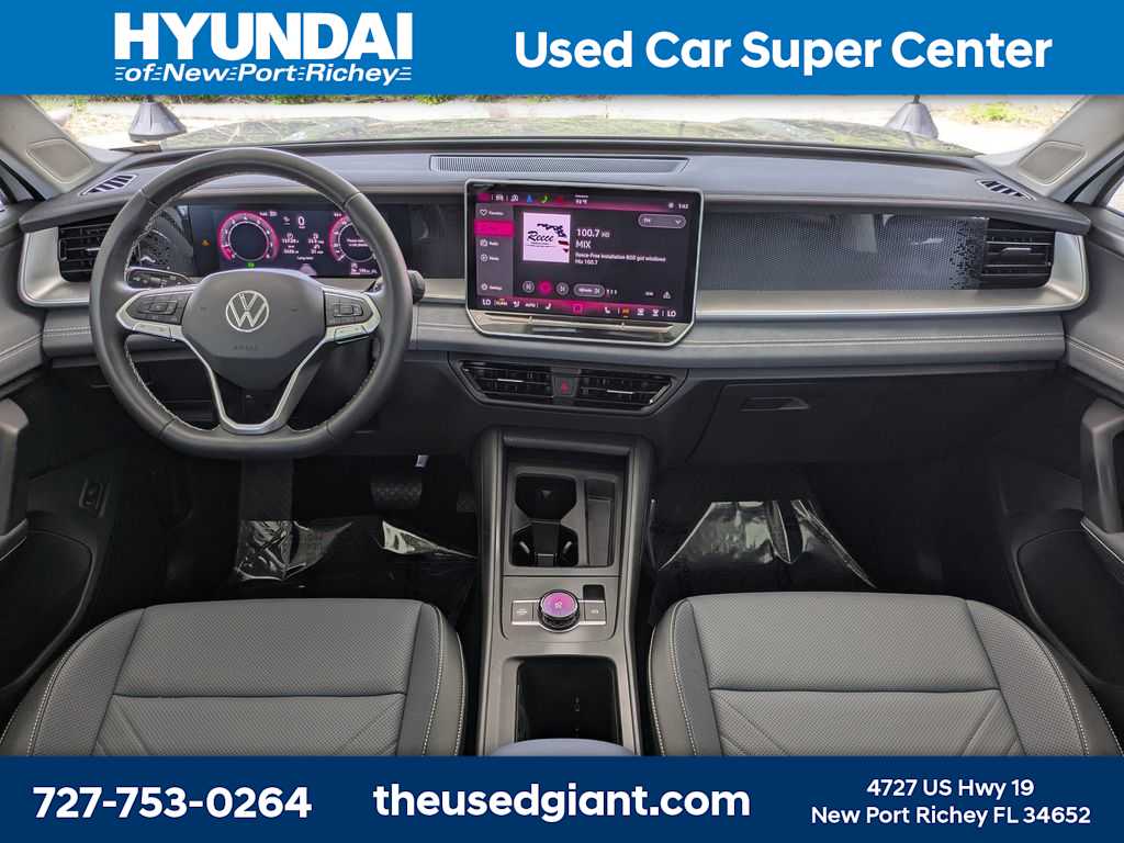 Thumbnail: 2025 Volkswagen Tiguan - 20