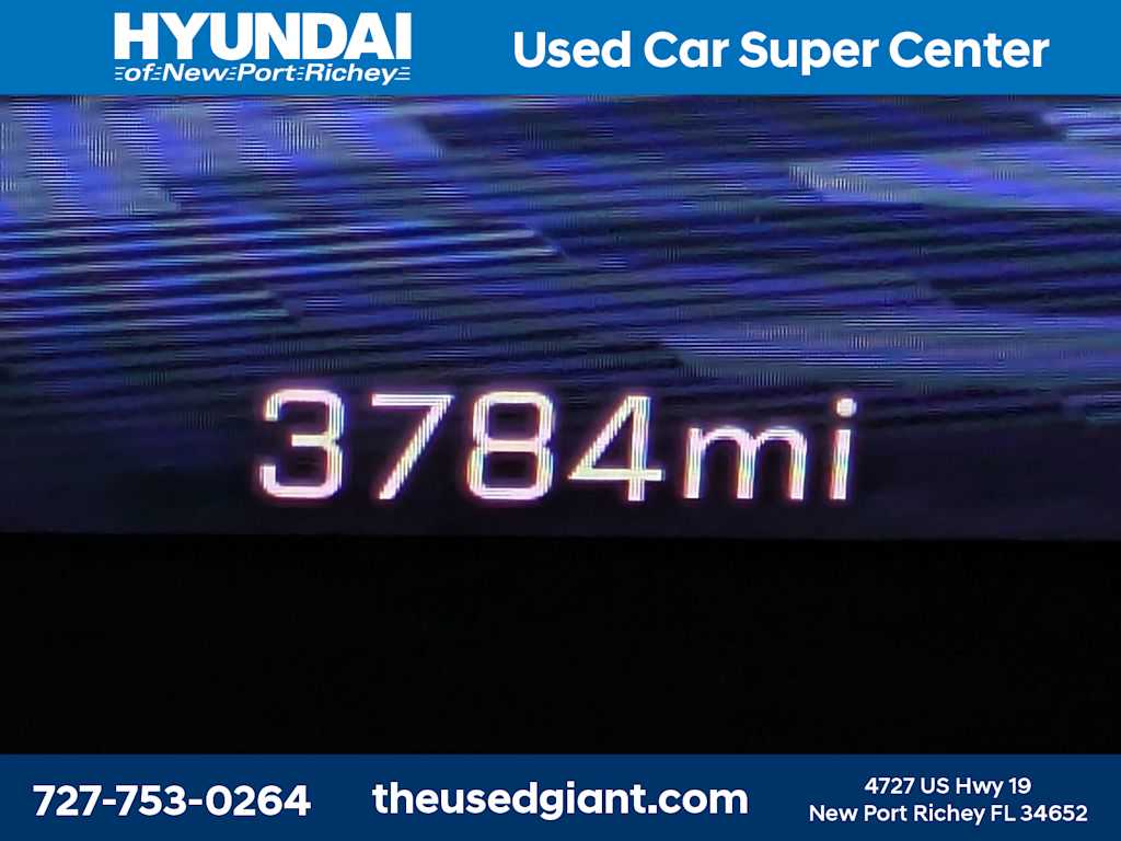 Thumbnail: 2026 Chevrolet Traverse - 43