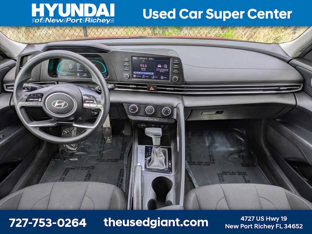 Thumbnail: 2024 Hyundai Elantra - 15