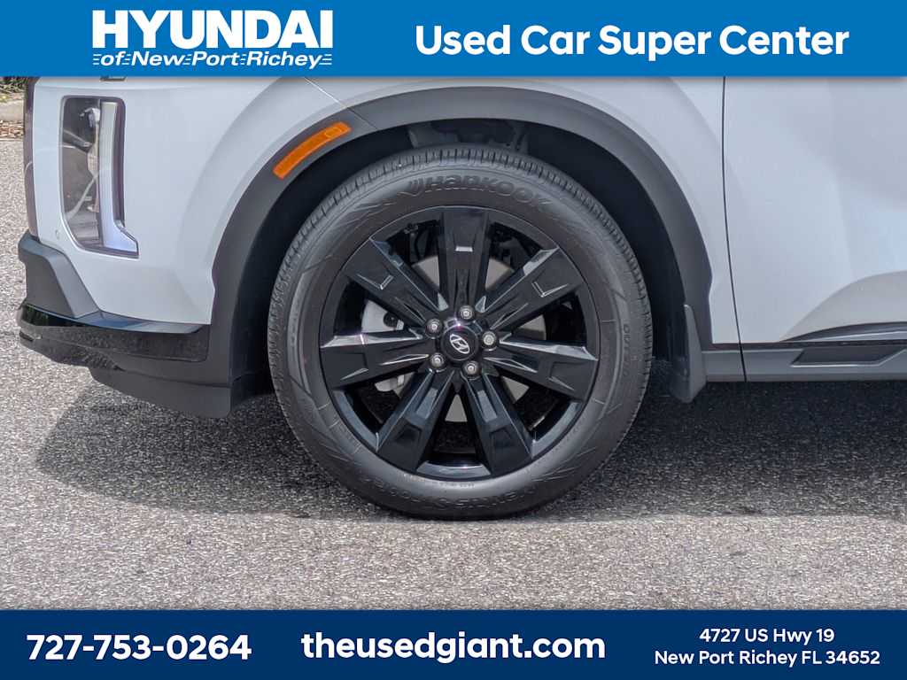 Thumbnail: 2025 Hyundai Palisade - 10